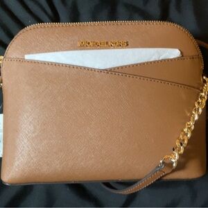 Jet Set Travel Medium Dome Crossbody Bag
 (color: luggage)